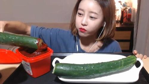 韩国吃瓜学姐,揭秘“吃瓜学姐”的幕后故事